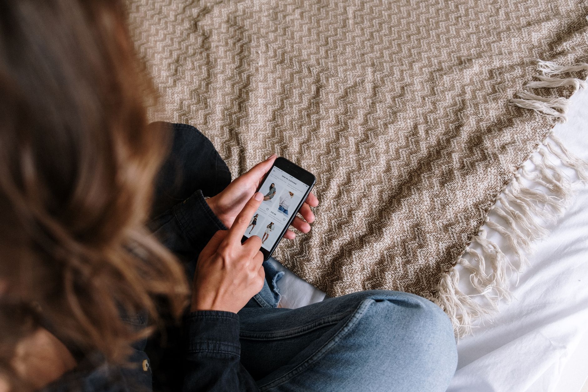 FOMO e Ansia da Scelta: Quando Troppo Diventa Un Problema