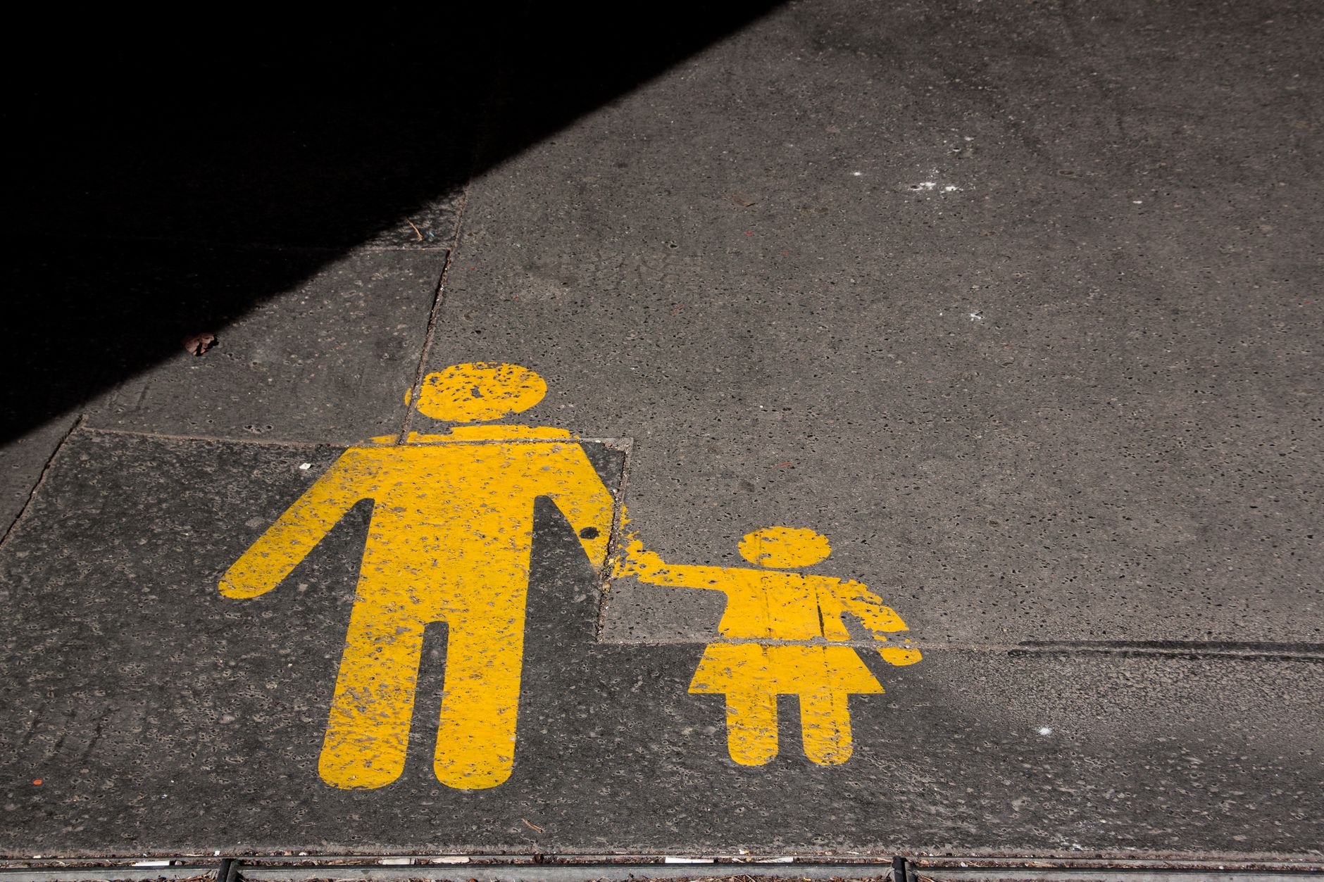 Il capro espiatorio familiare: quando un figlio paga per tutti