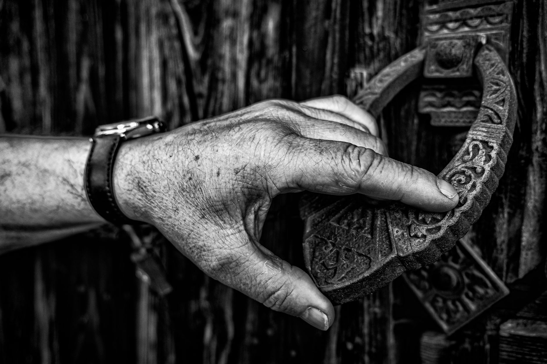 Pensiero Magico negli Adulti: Rituali e Scaramanzie