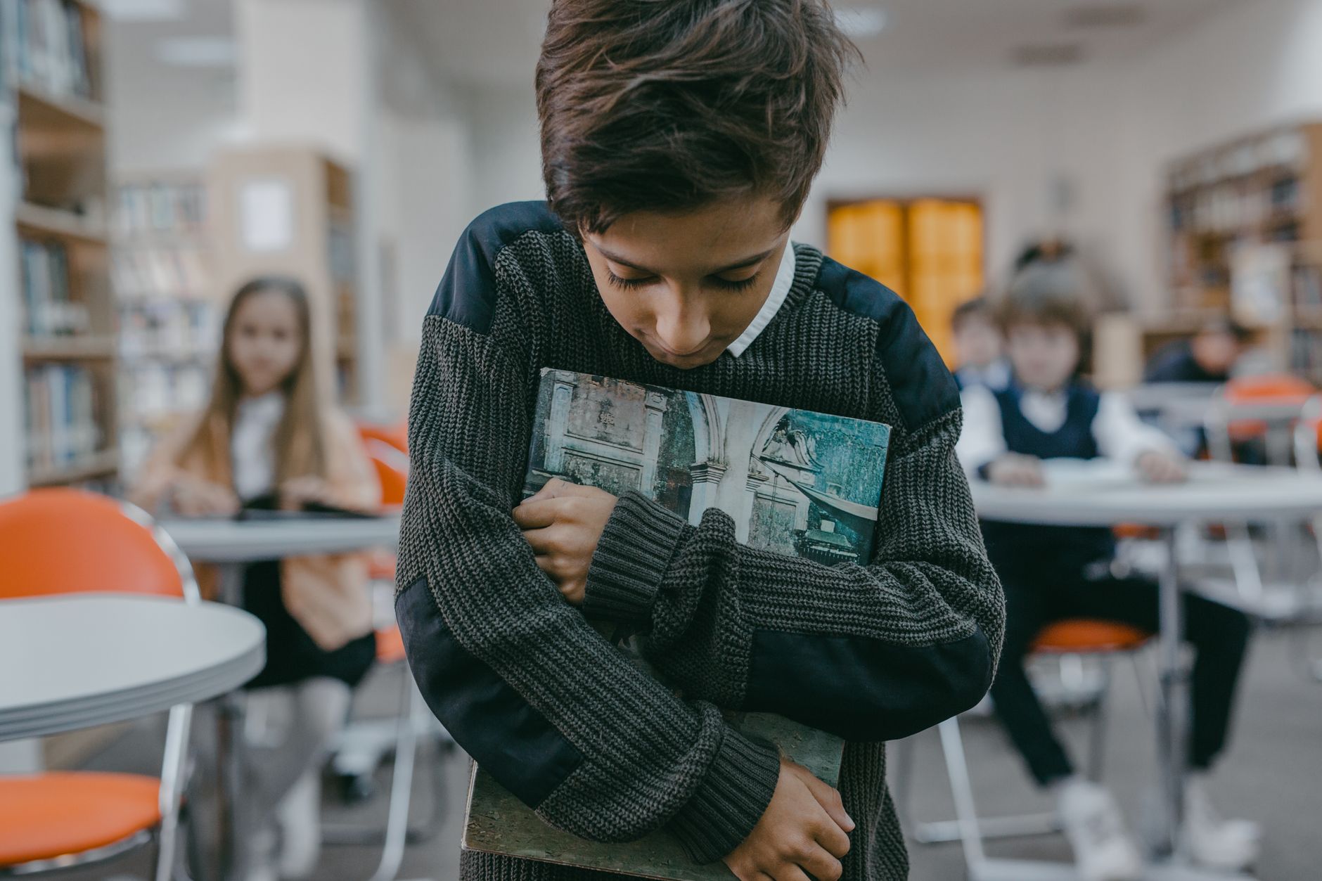 Quando i figli non vogliono andare a scuola: capire il rifiuto scolastico